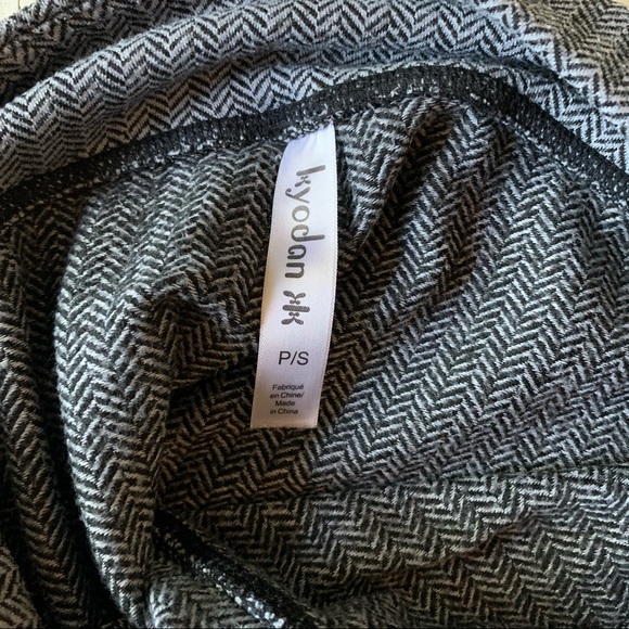 LEGGINGS - Picture 4 of 6